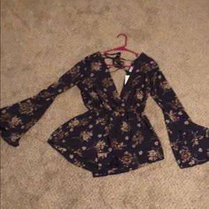 Floral bell sleeve romper